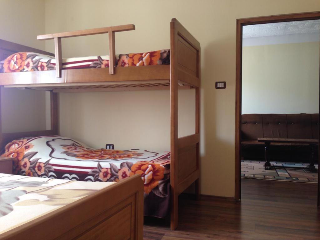 Alpbes Theth Guesthouse Shkoder Phòng bức ảnh